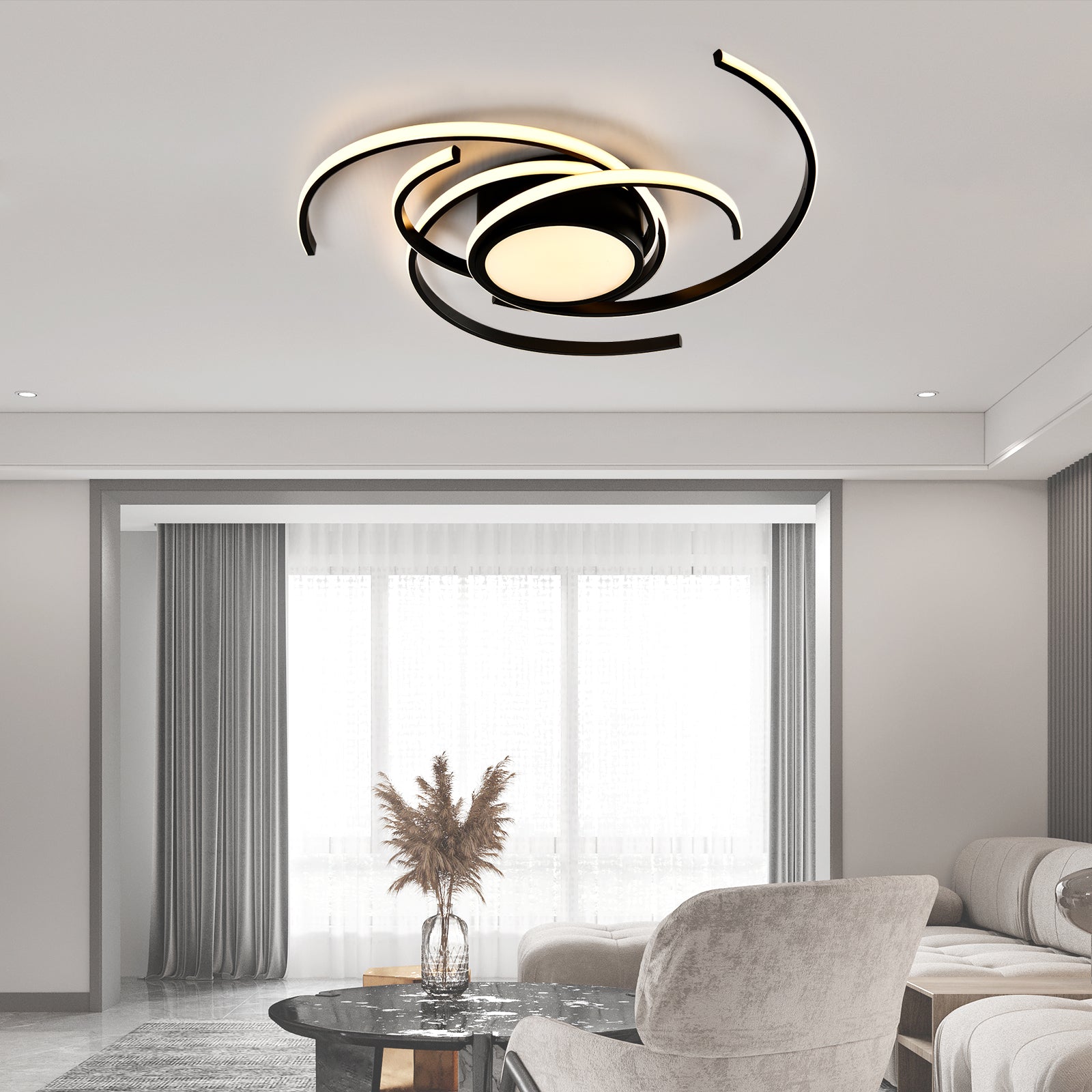 LED-Deckenleuchte mit schwarzem Ring und warmweißer Lichtscheibe an der Decke über Wohnbereich