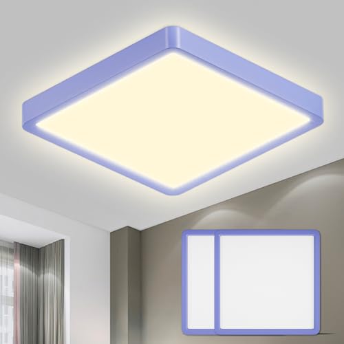 Quadratische LED-Deckenleuchte mit blauer Umrandung, flach, warmweiß ausgeleuchtet