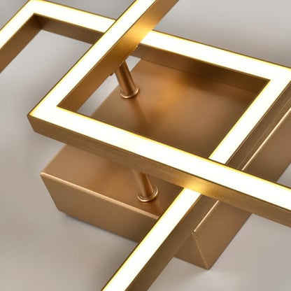 Goldfarbene LED-Deckenleuchte, Detail der Lichtleisten mit leuchtendem Innenrahmen