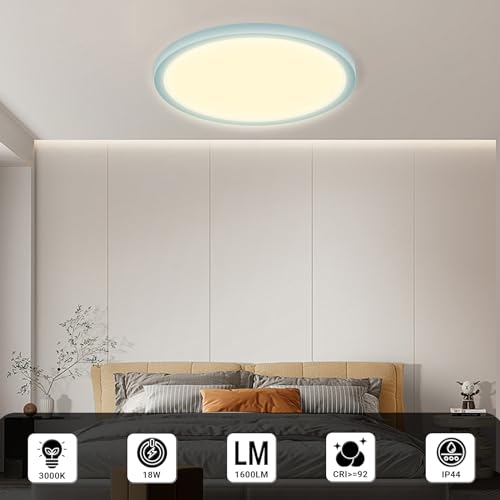 Flach montierte runde LED-Deckenleuchte mit warmweißer Leuchtfläche an der Decke