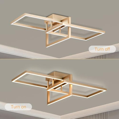 Goldfarbene Deckenleuchte mit LED-Leuchtleisten in Dreiecks- und Rechteckform