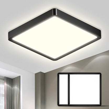 Quadratische LED-Deckenleuchte mit schwarzem Rahmen und weißer Lichtfläche
