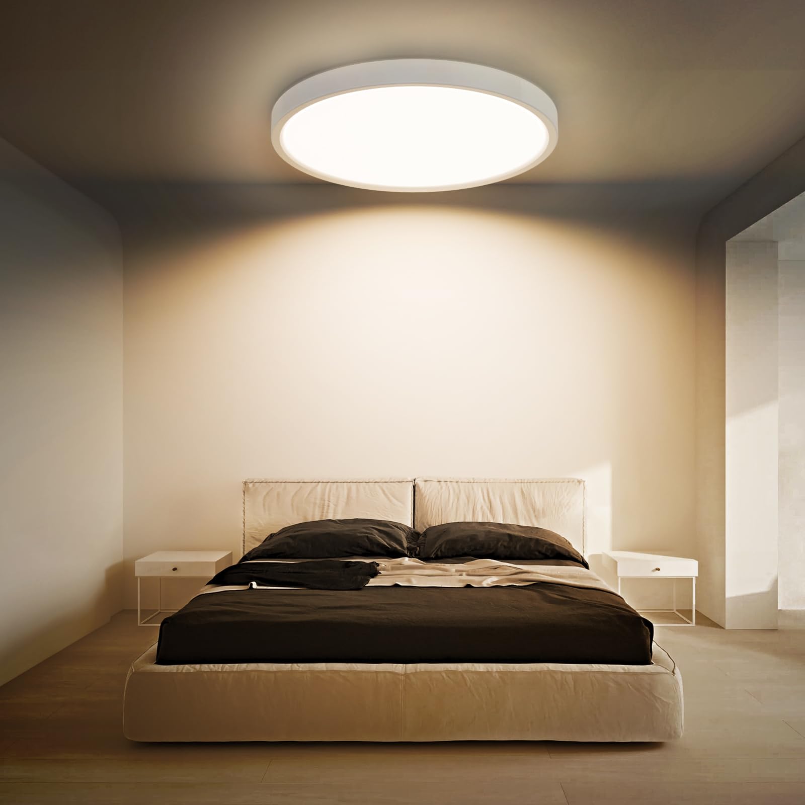 LQWELL® LED-Deckenleuchte, runder Flachschirm mit warmweiß leuchtender Lichtfläche