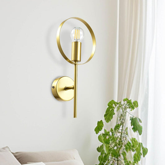 Goldene Wandleuchte mit rundem Metallring und senkrechtem Lampenarm, E14-Fassung