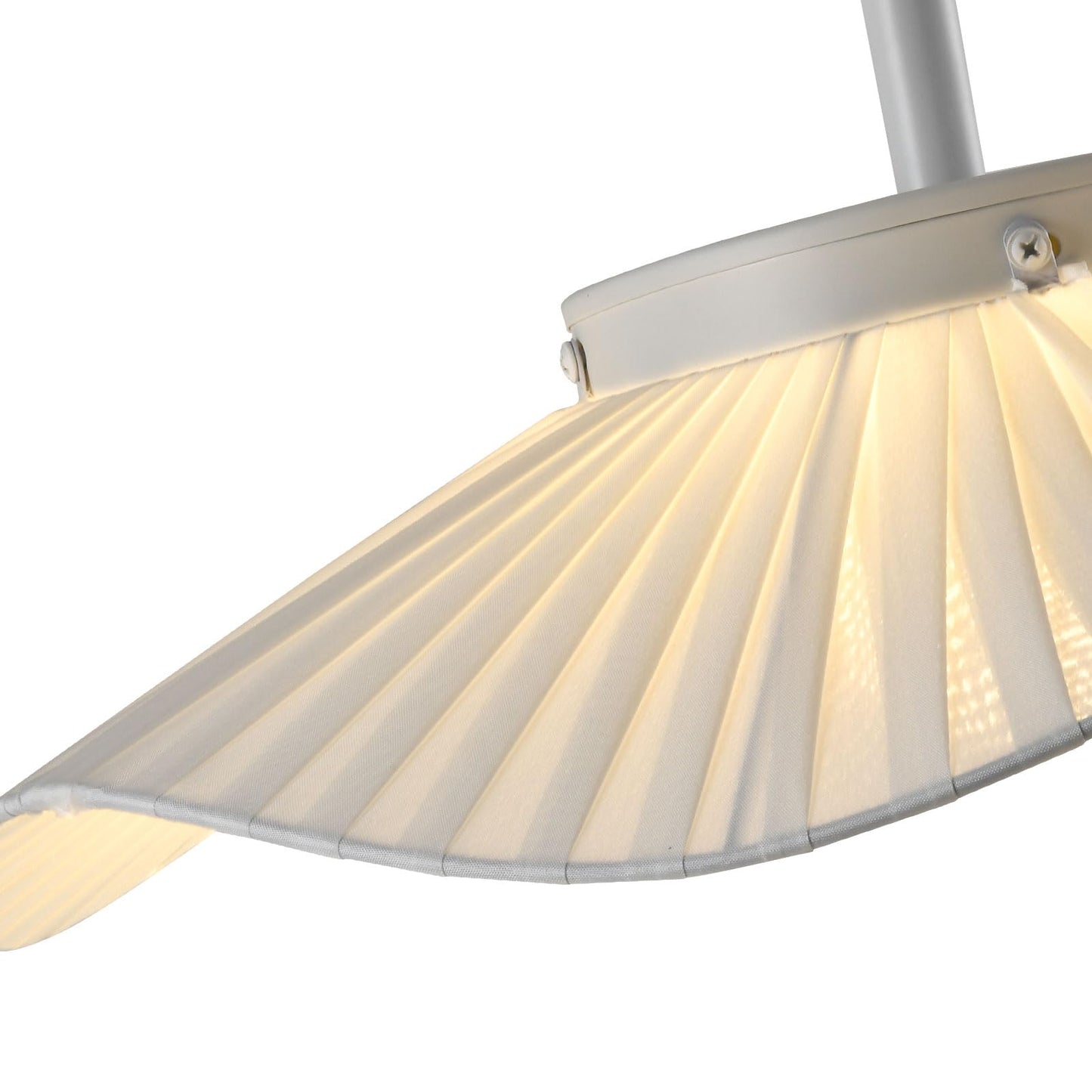 Faltiger weißer Lampenschirm der Pendelleuchte mit warm leuchtender LED