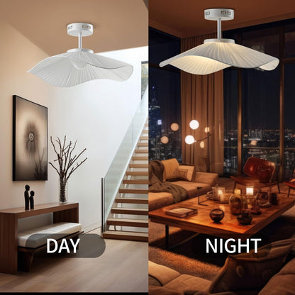 Pendelleuchte über Wohnraum, weißer Lampenschirm mit leuchtender LED