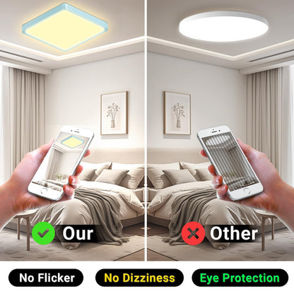 LED-Deckenleuchte quadratisch, hellblauer Rahmen, gleichmäßiges warmweißes Licht