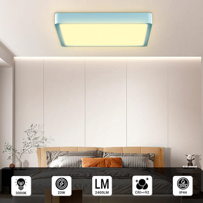 Quadratische LED-Deckenleuchte, blau eingefasster Rahmen, warmweiße Lichtfläche