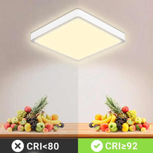 LED-Deckenleuchte, quadratisch und flach mit warmweißem Licht, weiß