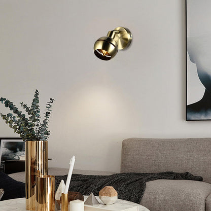 Kupferfarbene LED-Wandleuchte mit gedrehtem Spot und runder Wandmontage, Metallfinish